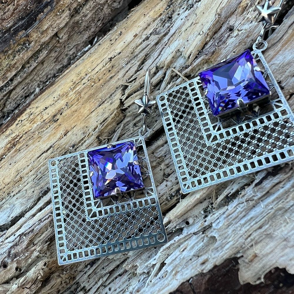 Handcrafted Earrings with Tanzanite Swarovski Crystal
